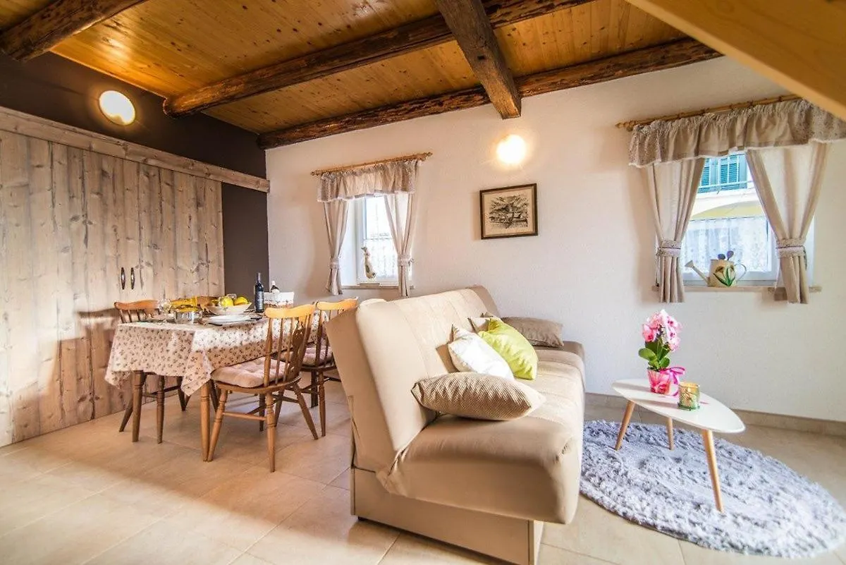 Holiday Home Ana Rovinj 0*,  Kroatien